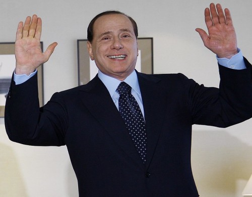 Kam se na Babiše hrabe Berlusconi